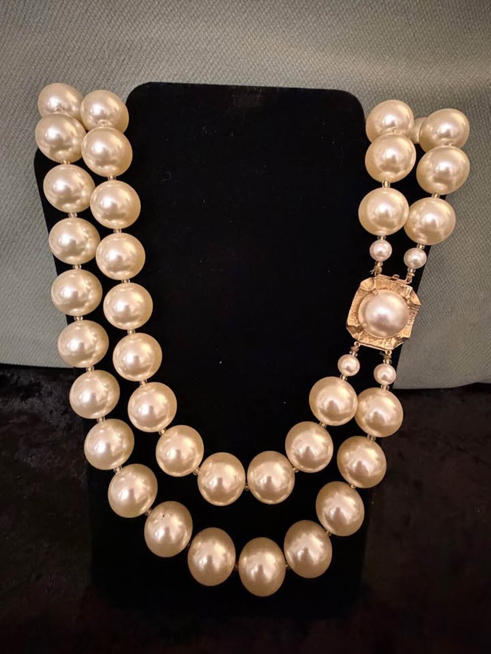 Vintage Double Strand Oversized Faux Pearl Necklace Ornate Statement Clasp 24”